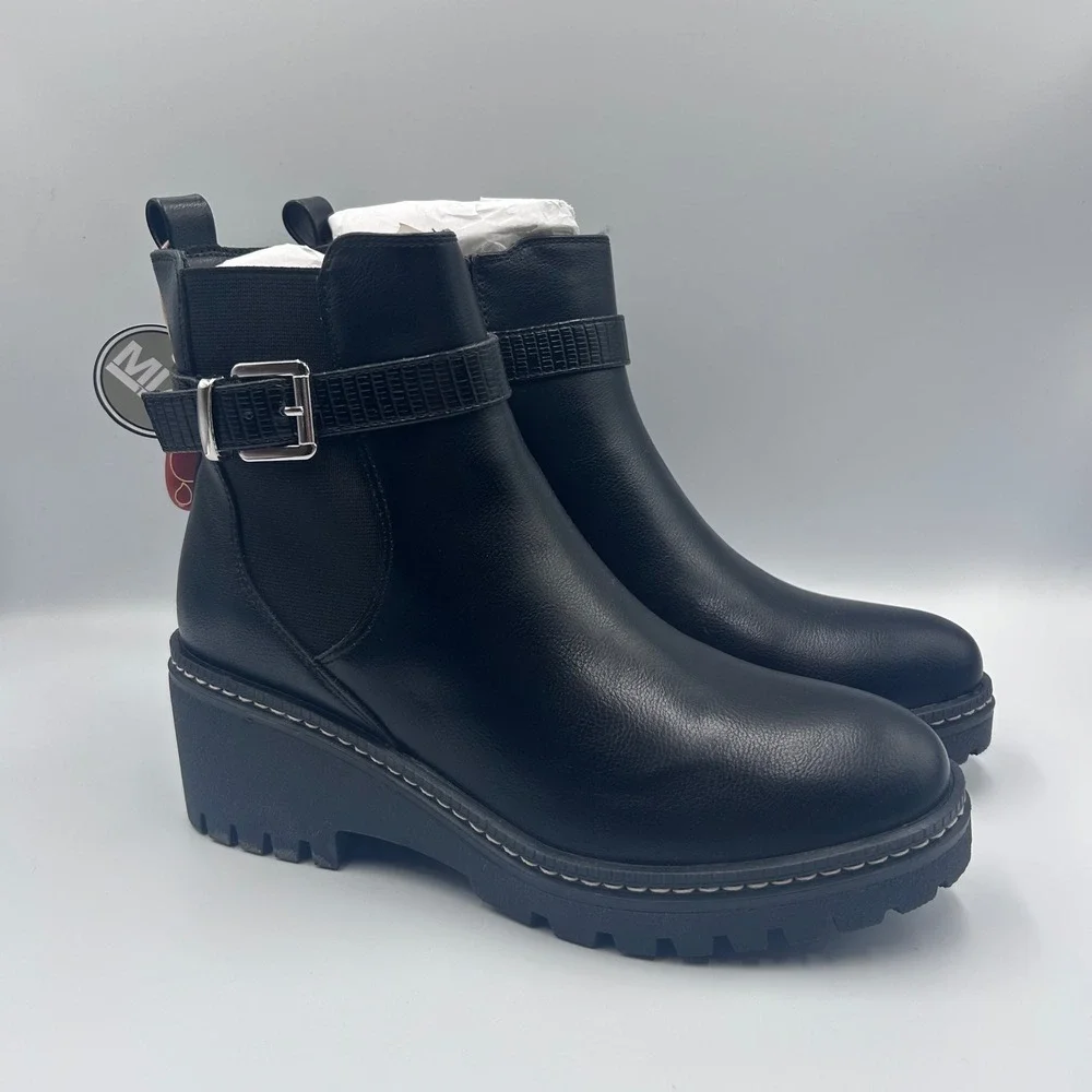 MIA 1976 Womens Black Lug Sole Ankle Boots Buckle Strap Side Zip Size 8 NEW
